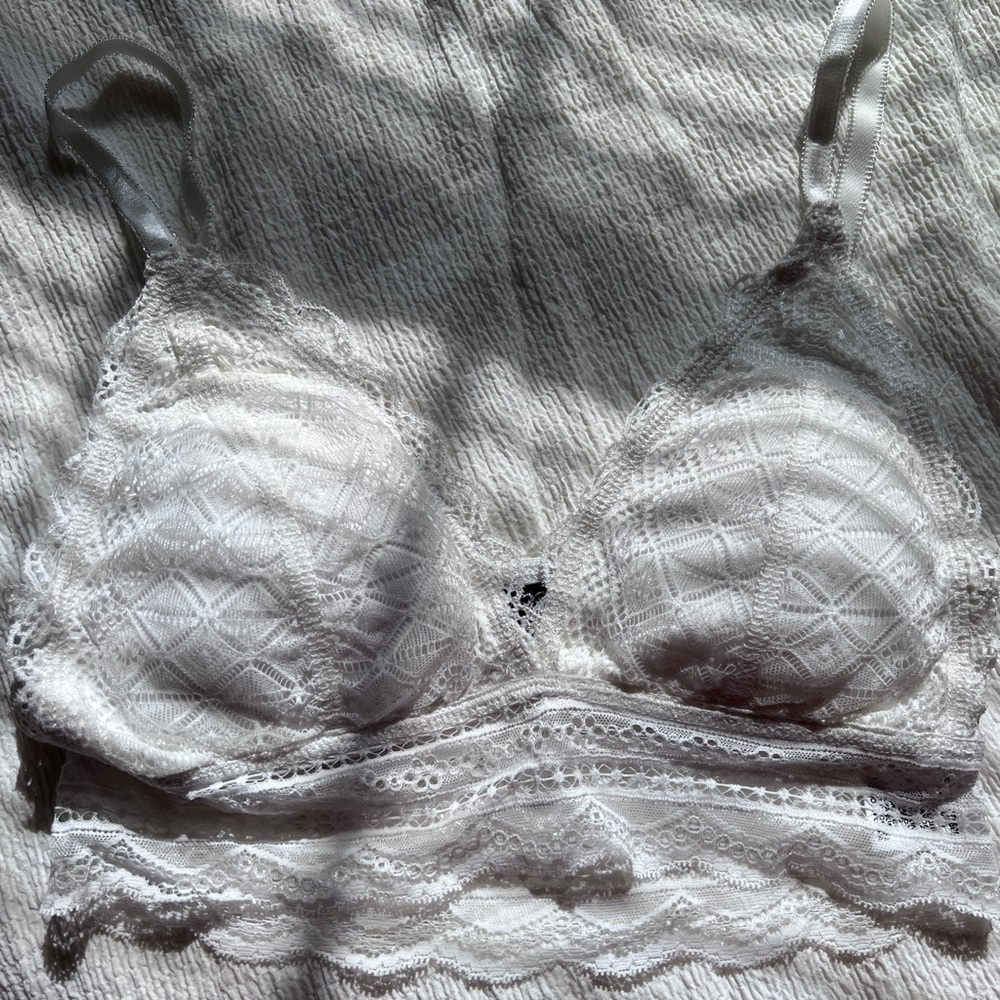 BR02 - ARIELLE BRALETTE WHITE